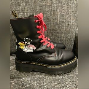 🤍Rare Authentic Sanrio Dr Martens🤍